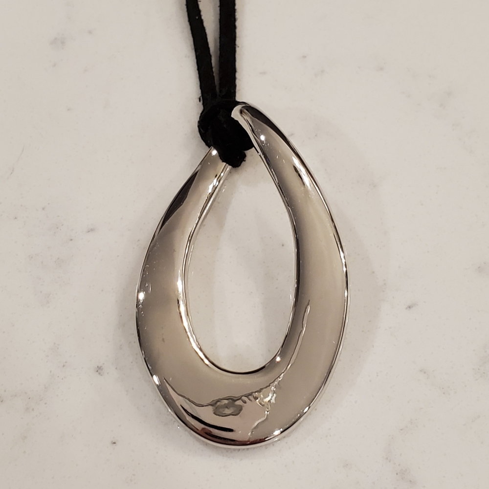 Lia Sophia necklace